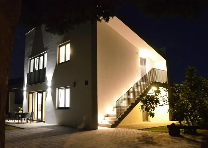 Papillon I Dolce * Tar-Vabriga