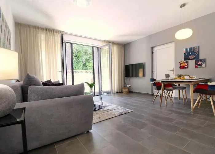 Papillon I Dolce * Tar-Vabriga